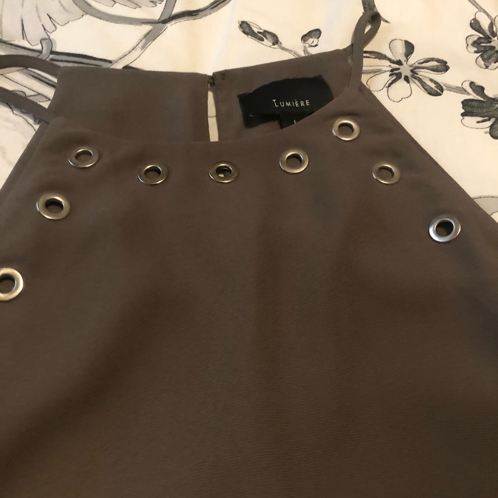 Lumiere Grommet Accented Top